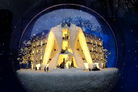 Dior Celebrates Christmas - Paris