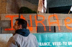 Farmers Protest Outside INRAE HQs - Paris