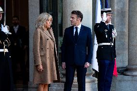 Macron Receive Nigerian President Tinubu