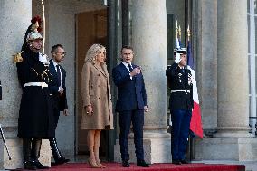 French President Emmanuel Macron and Nigerian counterpart Bola Tinubu - Paris