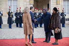 French President Emmanuel Macron and Nigerian counterpart Bola Tinubu - Paris