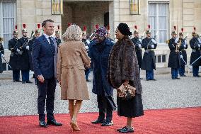 French President Emmanuel Macron and Nigerian counterpart Bola Tinubu - Paris