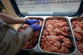 Food Train celebrates Thanksgiving in Kharkiv