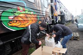 Food Train celebrates Thanksgiving in Kharkiv