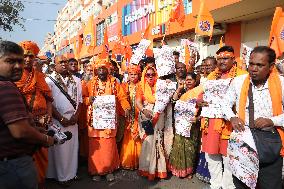 Bangladesh-Hindu Priest Arrest Protest,West Bengal, India