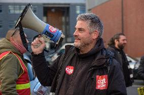 Demonstration Outside Fnac Darty Headquarters - Ivry-Sur-Seine