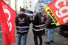 Demonstration Outside Fnac Darty Headquarters - Ivry-Sur-Seine