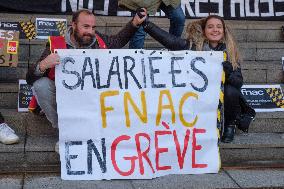 Demonstration Outside Fnac Darty Headquarters - Ivry-Sur-Seine