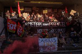 Demonstration Outside Fnac Darty Headquarters - Ivry-Sur-Seine