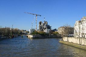 Notre-Dame De Paris Cathedral - Paris