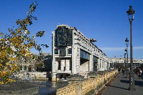 Ministry of the Economy and Finance Bercy - Paris