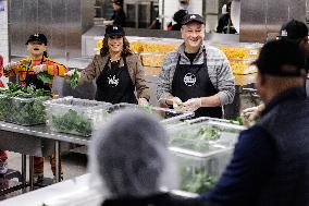 DC: Vice President Harris Volunteers at DC Central Kitchen on Thanksgiving