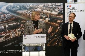 Valerie Letard Visit To Olympic Village And Ecoquartier Label Presentation - Saint-Denis