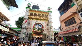 Controversy Surrounds Ajmer Shrine Of Sufi Saint - India