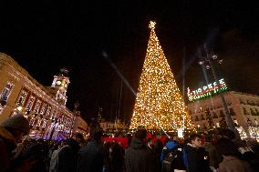 Christmas Lights Switch On In Madrid