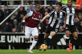 Newcastle United FC v West Ham United FC - Premier League