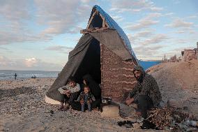 Mideast Gaza Deir Al-Balah Displaced People Life in Tent