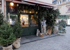 Christmas decorations for sale in Uzhhorod