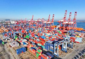 Lianyungang Port Container Terminal Cargo Throughput Growth