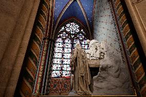 President Macron Visits Notre-Dame Cathedral One Week Before Its Reopening - Paris