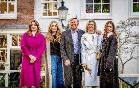 Royal Family Traditional Photo Session - Amsterdam