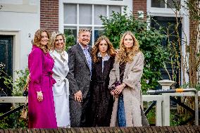 Royal Family Traditional Photo Session - Amsterdam