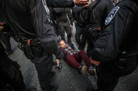 Israeli Activists Protest Against Israeli Attacks On Gaza