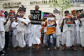 Bangladesh-Hindu Priest Arrest Protest In India