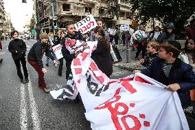 Israeli Activists Protest Against Israeli Attacks On Gaza