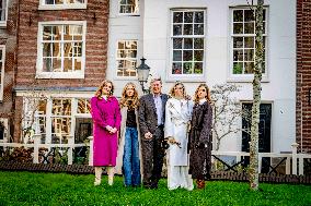 Royal Family Traditional Photo Session - Amsterdam