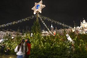 Christmas Market In Krakow's UNESCO Market Square