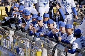 Baseball: BayStars victory parade in Yokohama