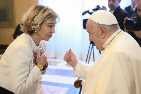 Pope Francis Receives French Parliamentarians - Vatican