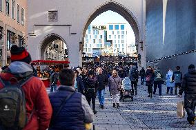 Christmas Gifts Shopping In Munich