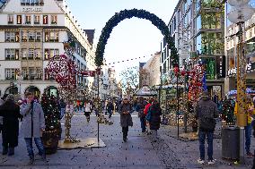 Christmas Gifts Shopping In Munich