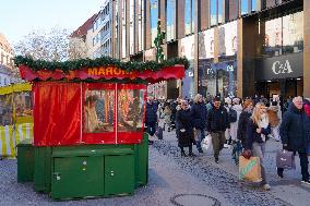 Christmas Gifts Shopping In Munich