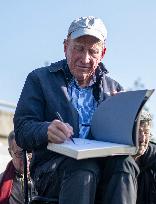 Sebastiao Salgado receives the First Joan Guerrero Award - Spain