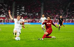 RB Leipzig v VfL Wolfsburg - 1. Bundesliga