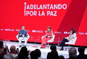 Anne Hidalgo Attends The 41st PSOE Congress - Seville