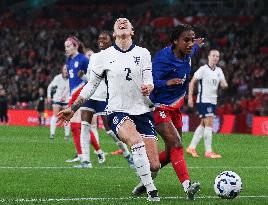 England v United States - Women's International Friendly