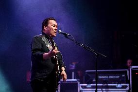 UB40 Live At L'Olympia - Paris