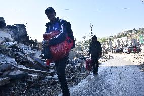 Lebanese Return To Nabatieh After Ceasefire