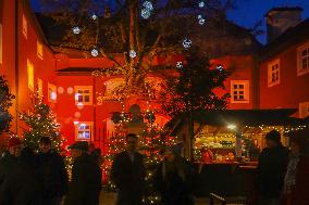 Bavarian Advent Highlight In Burghausen, Home To The World’s Longest Castle Complex