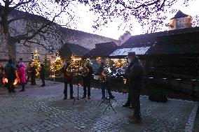 Bavarian Advent Highlight In Burghausen, Home To The World’s Longest Castle Complex