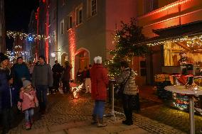 Bavarian Advent Highlight In Burghausen, Home To The World’s Longest Castle Complex