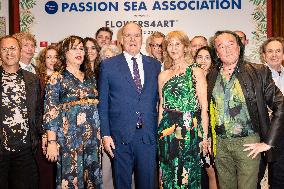 NO TABLOID - Prince Albert II At The First Edition Of Flowers4art - Monaco