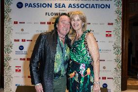 NO TABLOID - Prince Albert II At The First Edition Of Flowers4art - Monaco