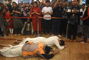 ISKCON Holds Mass Prayers Across World In Protest Against Atrocity On Hindus In Bangladesh