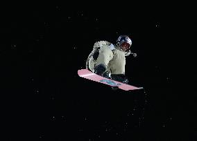 French Freestyle Skier Tess Ledeux Wins Gold - Beijing