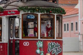 The Christmas Tram Will Be Touring The Streets Of Lisbon